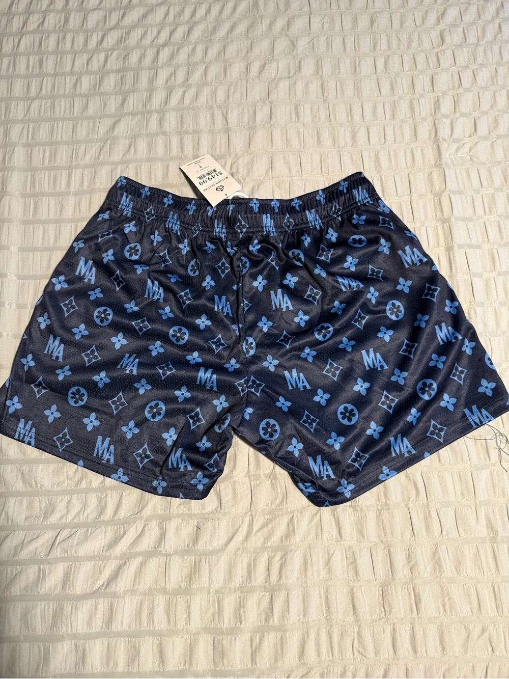 🔥 Brand New Maison Allure Streetwear Shorts 🔥